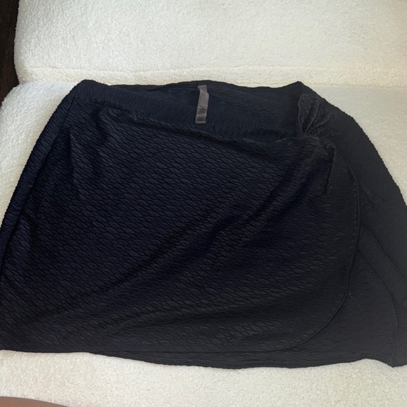 Victoria's Secret Swim Black Textured Cover Up Skirt - Picture 1 of 5